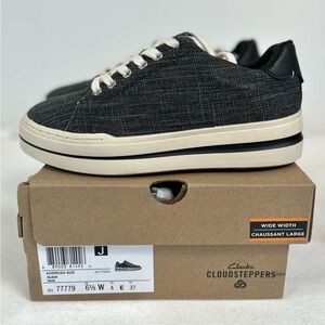 New Women’s Clarks Cloudsteppers Canvas Sneakers - Audreigh Sun - Sz 6.5 - Black